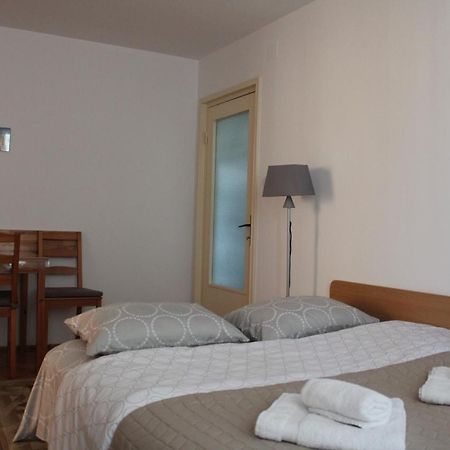 Apartment Brigitta Сигишоара Экстерьер фото